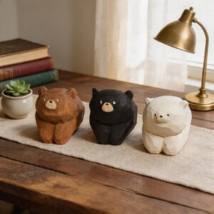 Mini figura de oso de madera, linda decoración de escritorio con forma de animal de madera, pequeño recuerdo para mamá, decoración de estante con temática de bosque, regalo de oso para el Día de la Madre, adorno de escritorio para mamá