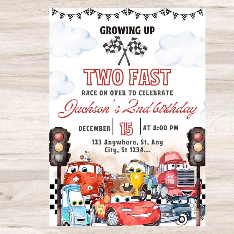 Peut inclure: Une invitation d'anniversaire sur le th&egrave;me des voitures de course. Le texte dit "Growing Up Two Fast" et "Jackson's 2nd birthday". L'invitation pr&eacute;sente des illustrations de voitures de course, de drapeaux &agrave; damiers et de feux de circulation. La date et l'heure sont &eacute;galement incluses.