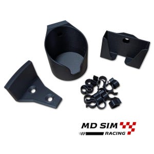 Kit essenziale Sim Rig per cockpit in profilo di alluminio: portabicchiere, supporto per telefono, gancio per cuffie e clip per la gestione dei cavi.