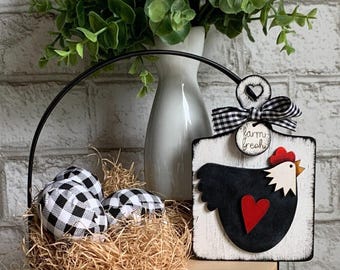 mini chicken bread board, small leaner sign, tiered tray decor, farmhouse kitchen decor, gifts for chicken lovers, wood mini sign, rustic