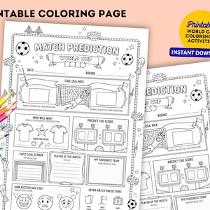 以下が含まれることがあります： ワールドカップの試合予想アクティビティが描かれた印刷可能な塗り絵ページ。日付、ラウンド、国旗、スコア予想、マン・オブ・ザ・マッチ、お気に入りのチームを記入するセクションがあり、サッカーに関連するアイコンが白黒で描かれています。