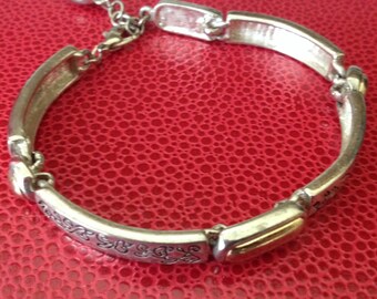 Decorative Chunky Silvertone Adjustable Link Bracelet