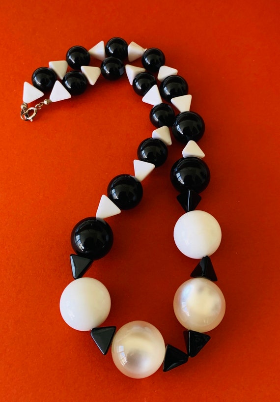 Fabulous Large Lucite Moonglow and Black and Whit… - image 2