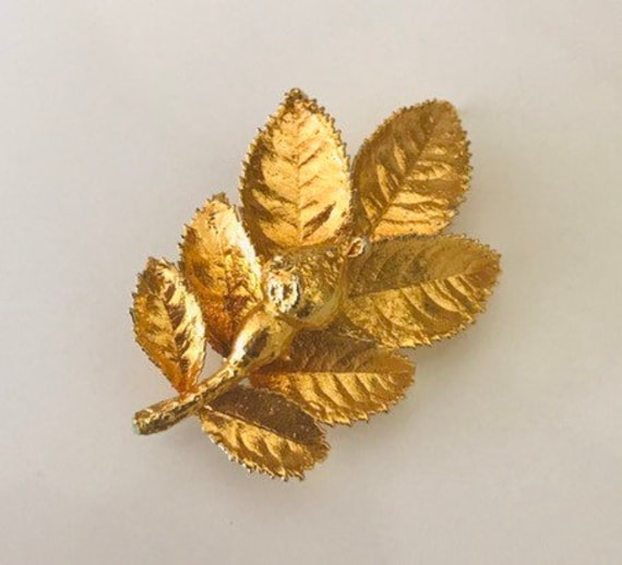 24 K Electroplated Vintage Gold Dipped Rose Brooch - image 2