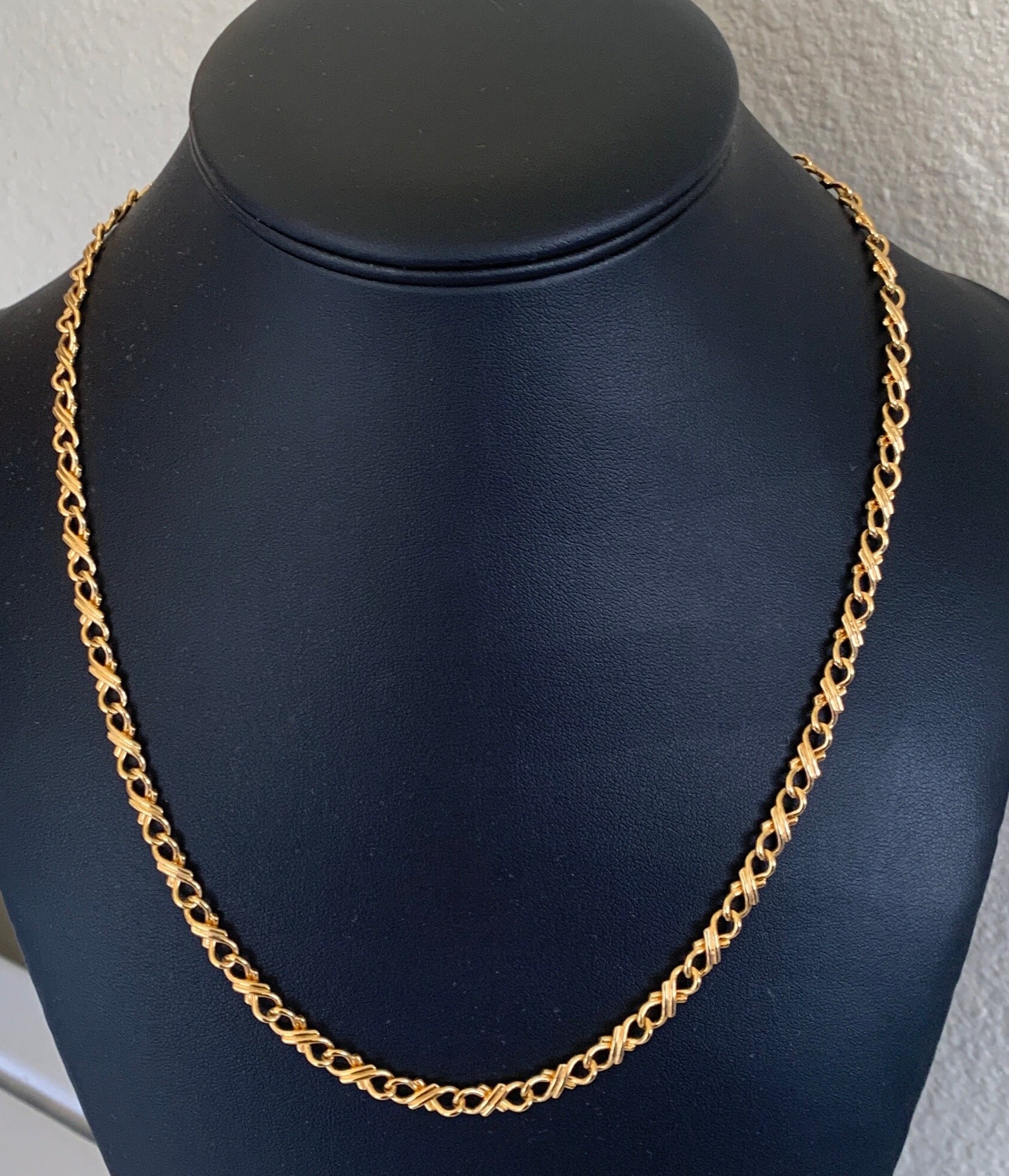 Decorative Gold X Link Necklace - Etsy