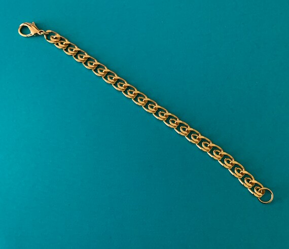 Lovely Flat Decorative Shiny Gold Link Bracelet - image 4