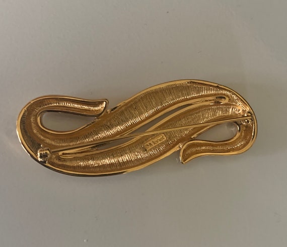 Monet Classic Gold Tone Brooch Bar Pin - image 6