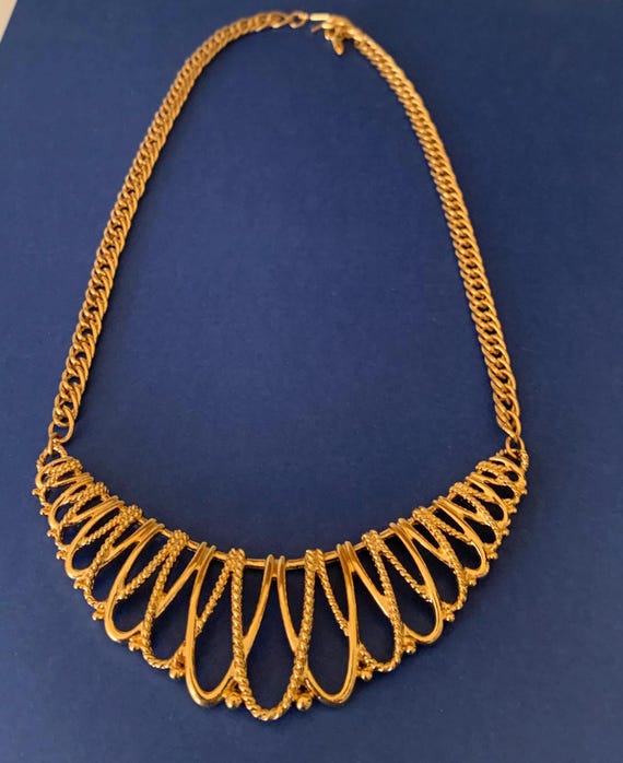 Graduated Loop Like Panel and Chain Choker Neckla… - image 4