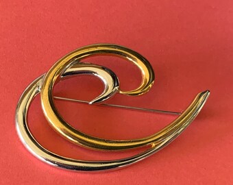 Elegant Monet Abstract Gold and Silver Flourish Brooch