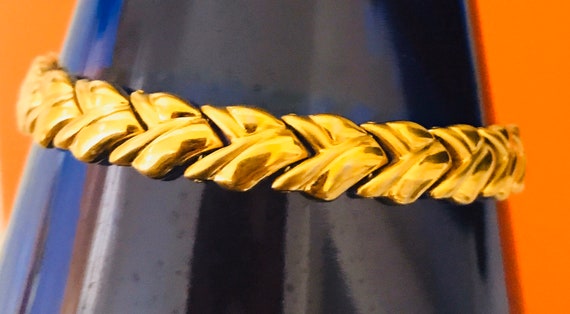 Lovely Flat Decorative Shiny Gold Link Bracelet W… - image 2