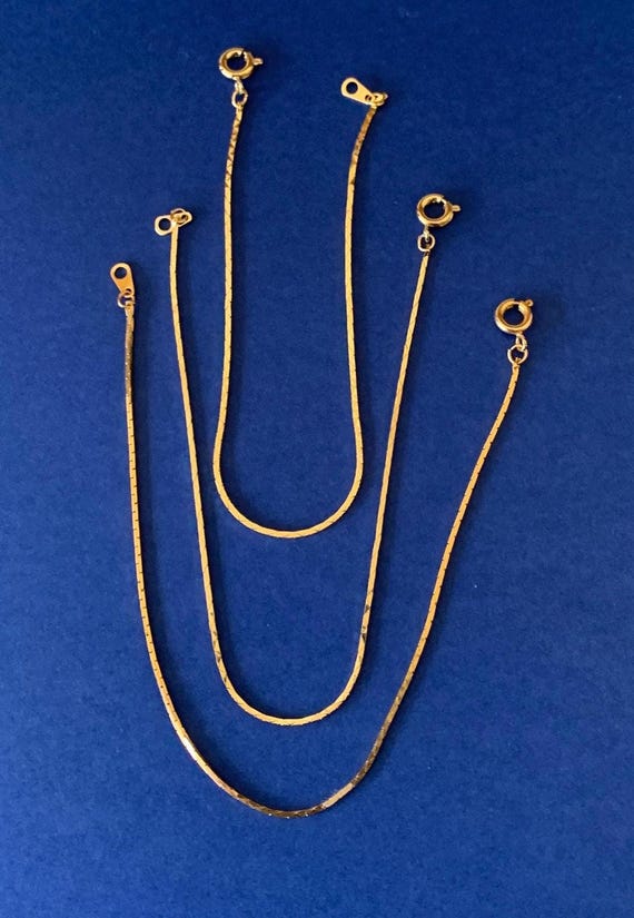 Three Thin Stack able Korea Signed Gold Tone Flat… - image 7