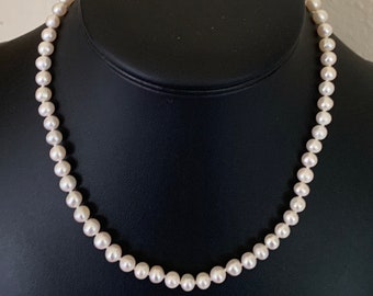 Lovely Genuine White 7mm Cultured Individually Tied Pearl Bead Necklace
