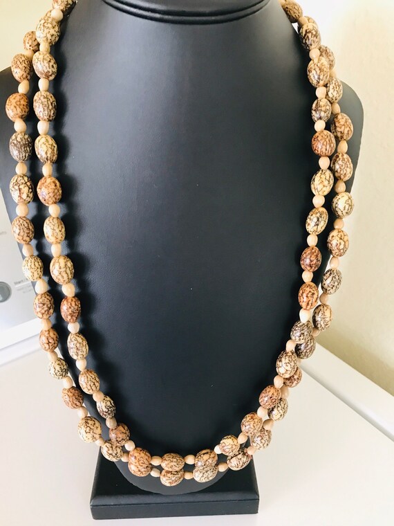 Brown Long Crackle Pattern Nuts and Taupe Seed Natural Necklace View 2