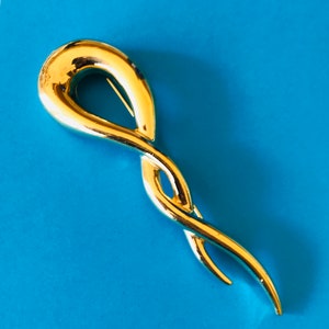 Givinchy Paris New York Large Abstract Gold Plated  Brooch