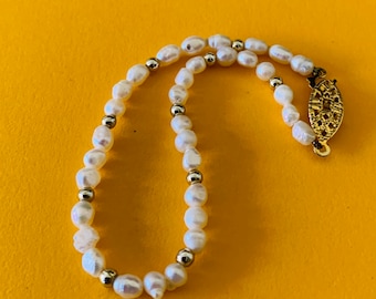 Genuine Cultured White Rice Pearl and Gold Bead Bracelet With Gold Tone Pearl Clasp