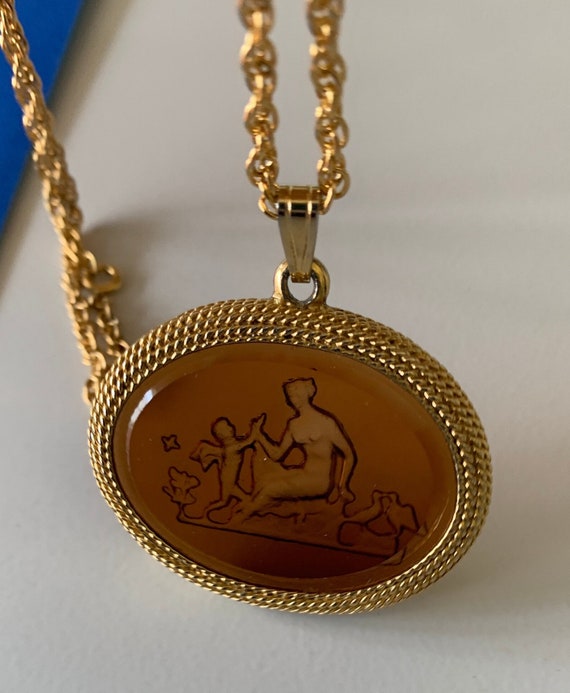 Brown Intaglio Glass Pendant Necklace With a Woma… - image 3