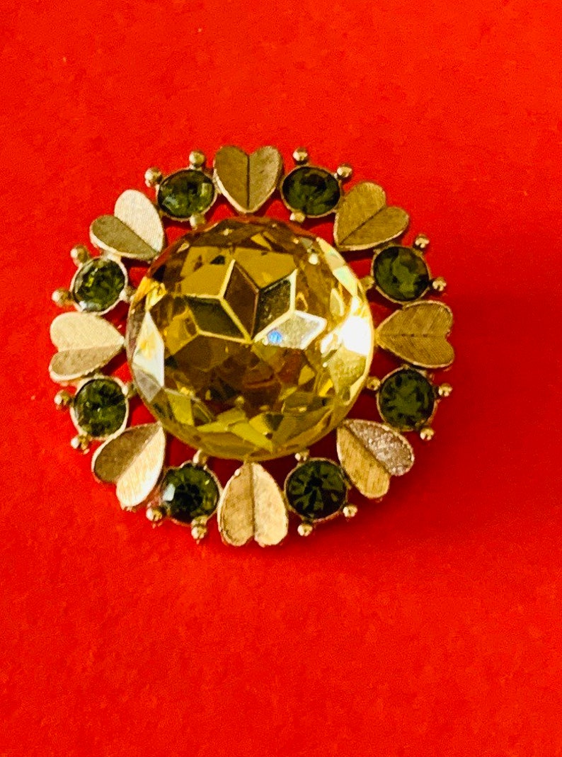 Avon Lovely Round Green and Yellow Rhinestone and Brooch