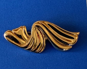 Bright Gold Abstract Swoosh Brooch