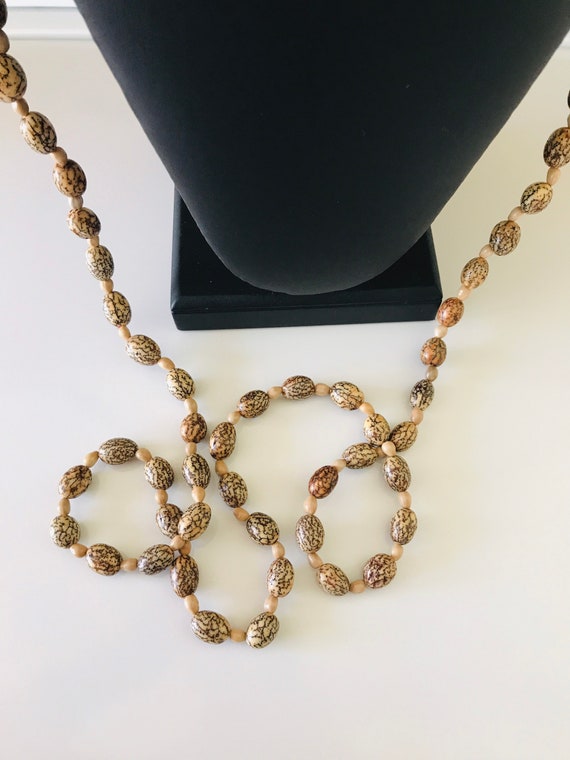Brown Long Crackle Pattern Nuts and Taupe Seed Natural Necklace