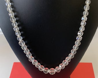 Vintage Single Strand Clear Glass Graduated Bead 24 Inch Necklace With Silver Tone Clasp