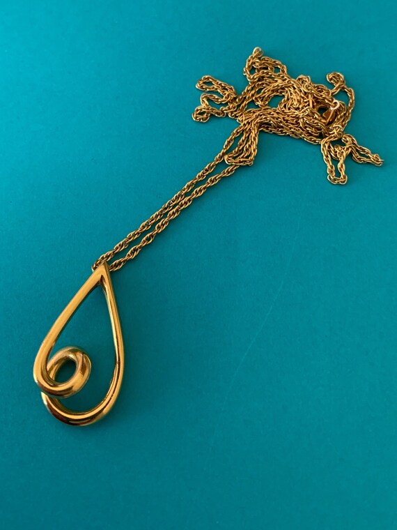 Elegant T Signed Trifari Shiny Gold Pendant Neckl… - image 6