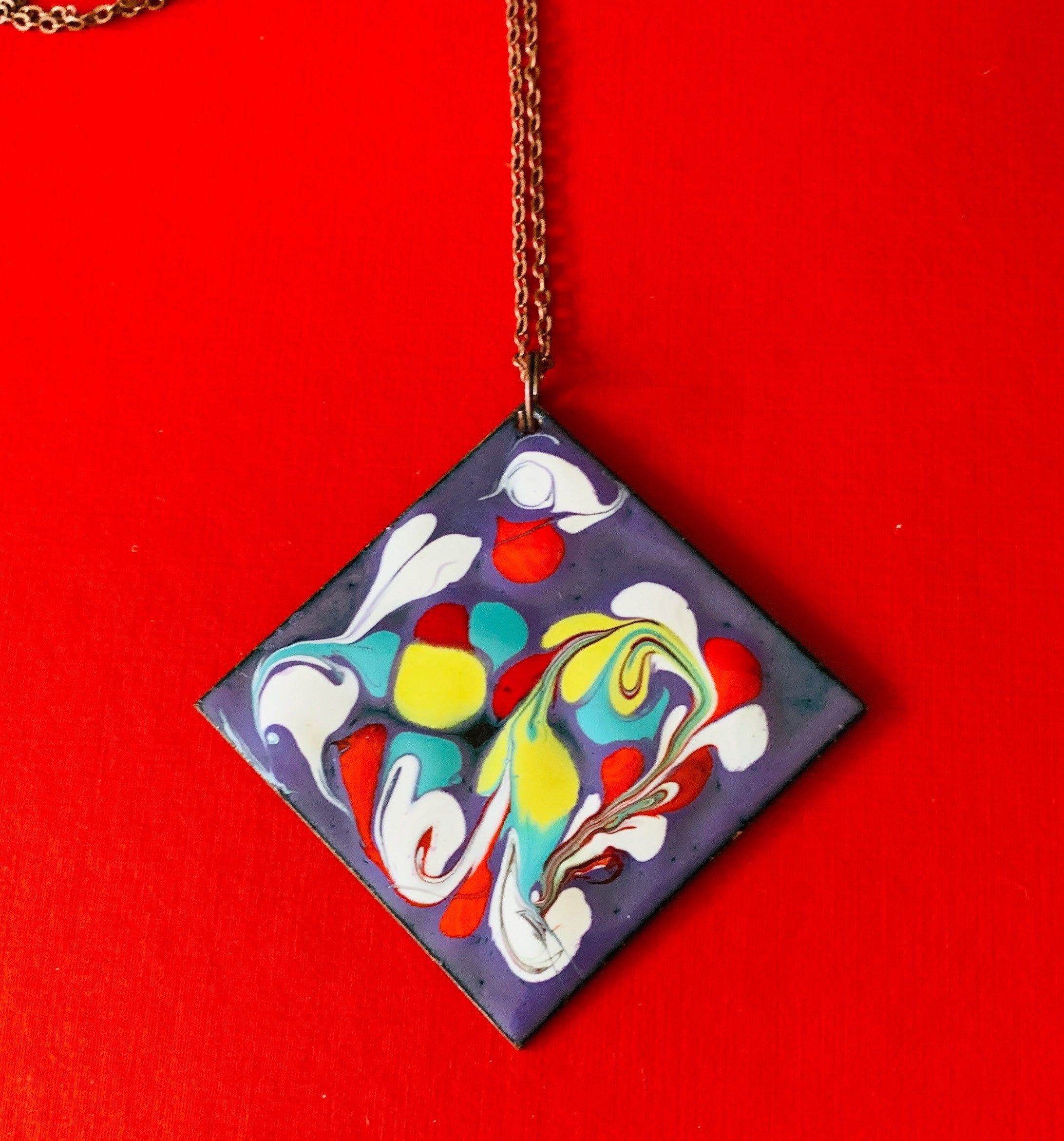 Collier Ancien Vintage En Métal émaillé - Bijou Rétro De Collection - Occasion