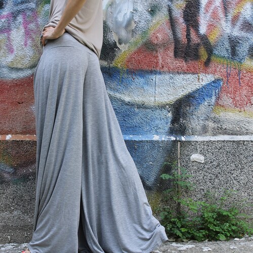 ANNY Gray wide skirt pants