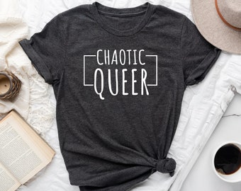 Chaotic Queer - T-Shirt
