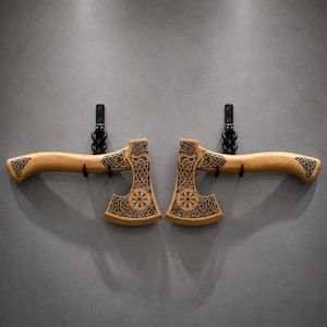 Übungsaxt aus Holz, Wikinger-Übungsaxt, nordische Gravur auf einer Seite, 36,98 cm Gesamtlänge