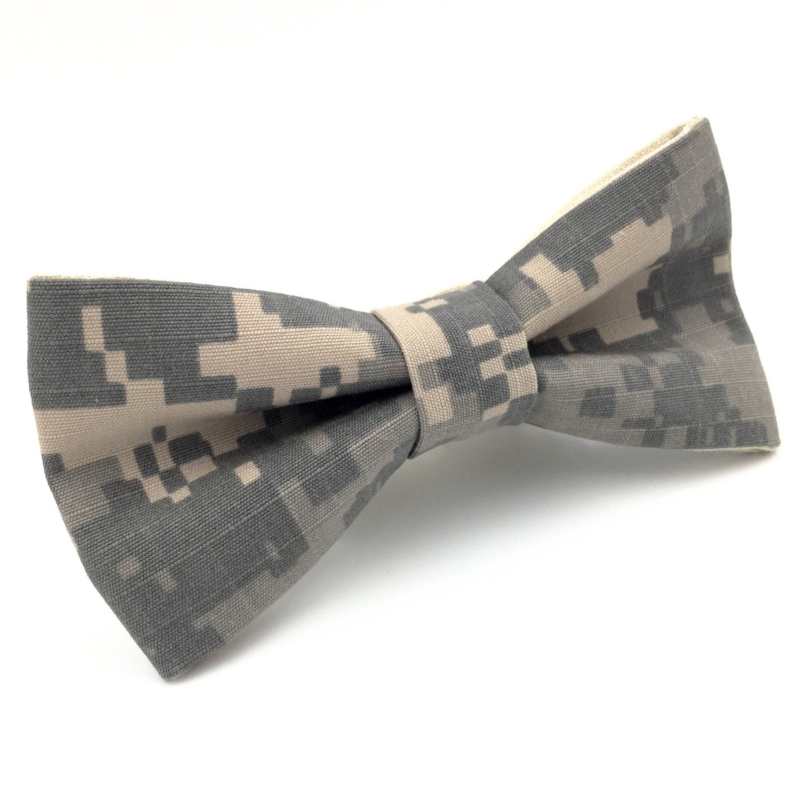 digital camo tie