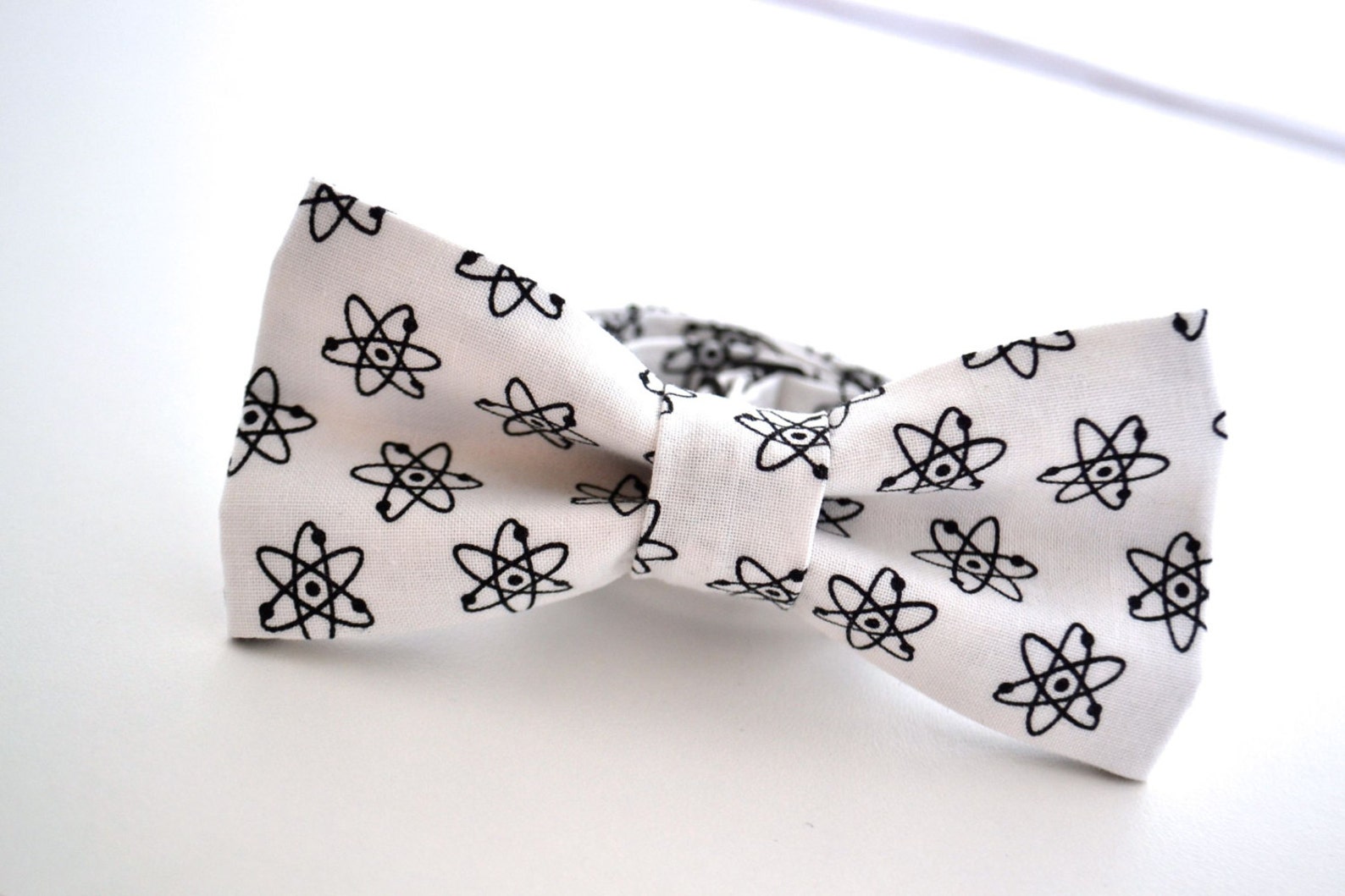Mens Bow Tie With Atoms in White Science Bow Tie Etsy