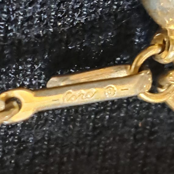 Vintage Signed Coro statement maple leaf gold ton… - image 3