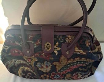 Elegant Vintage Handbag Satchel Made In Italy For the Smithsonian Institution