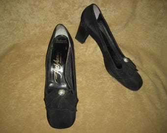 Vintage 60s Miles Fifth Avenue Black Pumps High Heels
