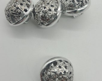 4 Metal Vintage Buttons