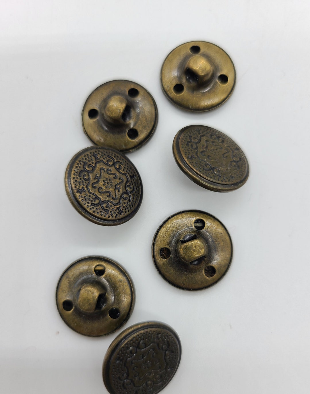 7 Metal Buttons - Etsy