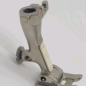 Vintage Bernina Presser Foot #30