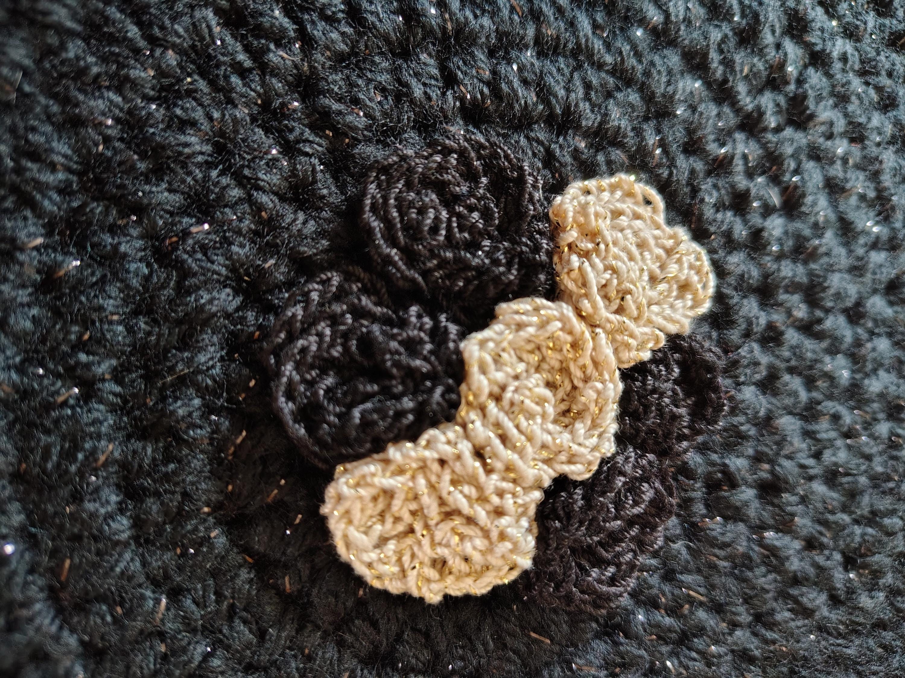 Crochet Black Altar Cloth, Ritual Spell Supplies, Witchcraft Tools - Thumbnail 4