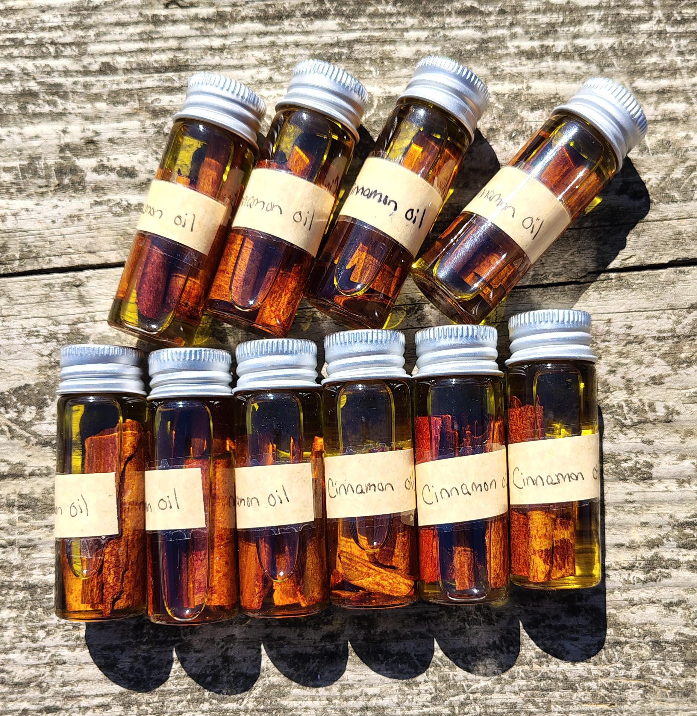 Loki Cinnamon Altar Oil - Thumbnail 3