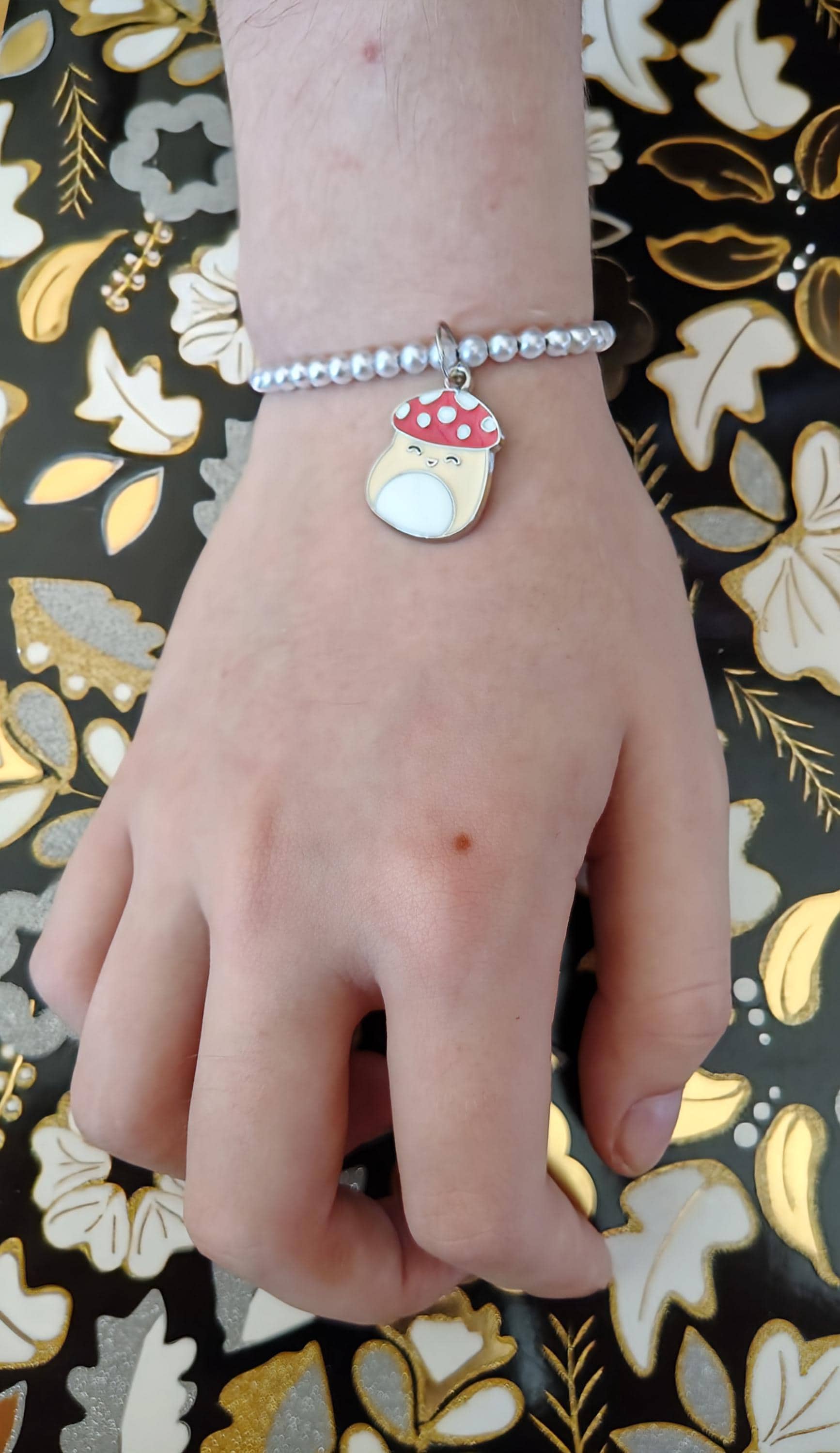 Small beaded Mushroom Bracelet - Thumbnail 3
