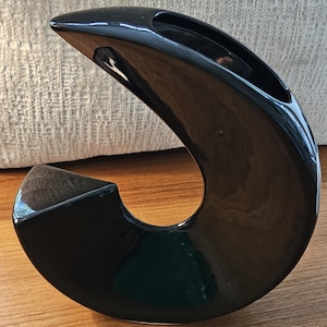 Toyo Japan Black Ikebana Vase, Sculptural Crescent Moon Ceramic Mid Century Modern C Shape Flower Vessel, Abstract Art Pottery Vintage