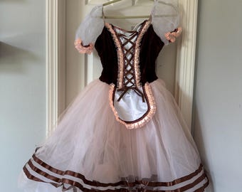 ジゼルのプロ仕様のバレエ衣装（ブラウス付き） - Etsy 日本