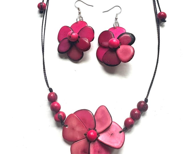 Adjustable Tagua Nut Flower Pendant Necklace and Earring Set, Boho Jewelry