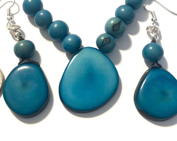 Tagua Nut Necklace and Matching Earrings Set
