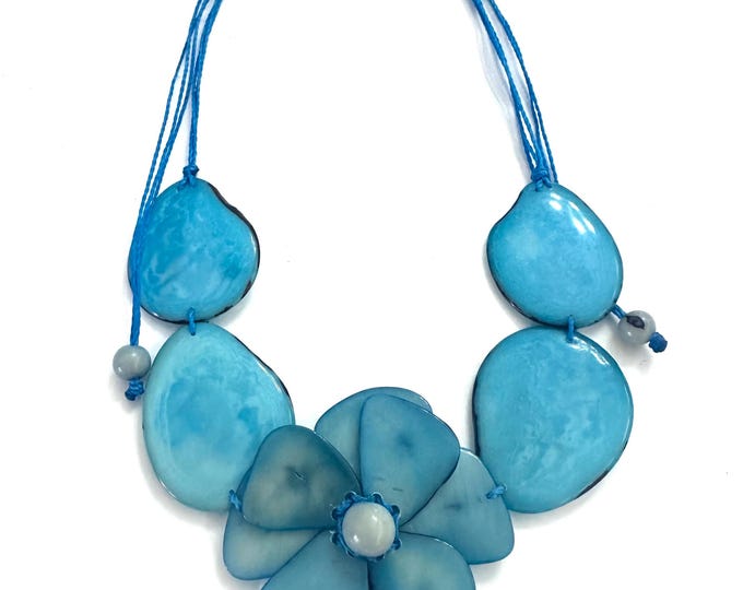 Adjustable Tagua Nut Flower Pendant Necklace, Eco Fashion, Eco Friendly, Boho Jewelry