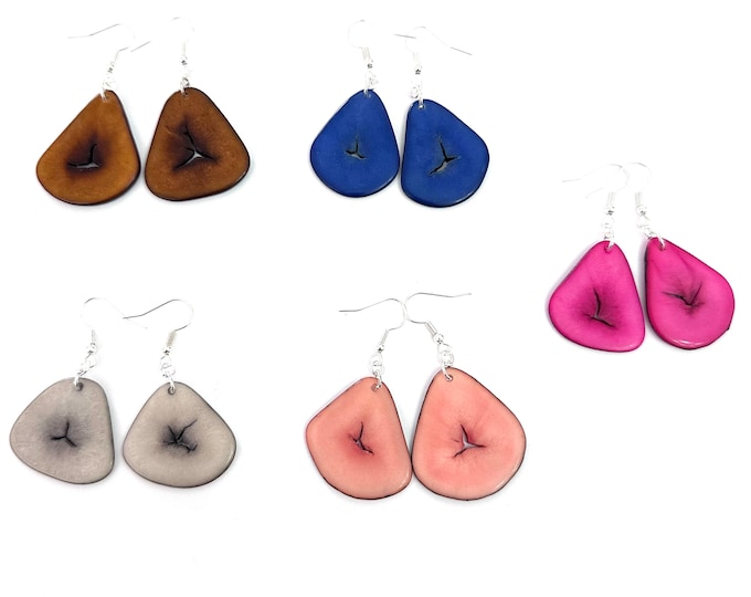 Tagua Nut-Slice Earrings, Tagua, Boho Earrings, Boho chic, Eco Friendly, Eco Fashion (S.06)