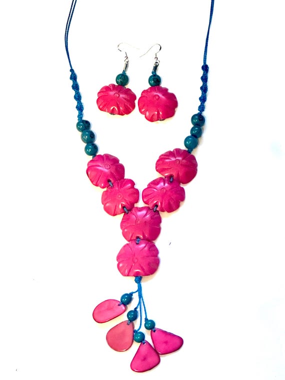 Flower Tagua Nut Pendant Necklace and Matching Earrings | Spring/ Summer Collection