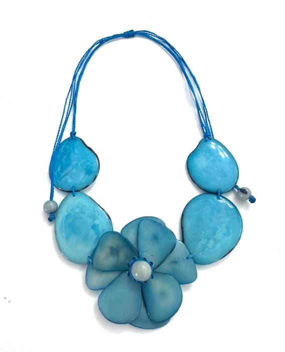 Adjustable Tagua Nut Flower Pendant Necklace, Eco Fashion, Eco Friendly, Boho Jewelry