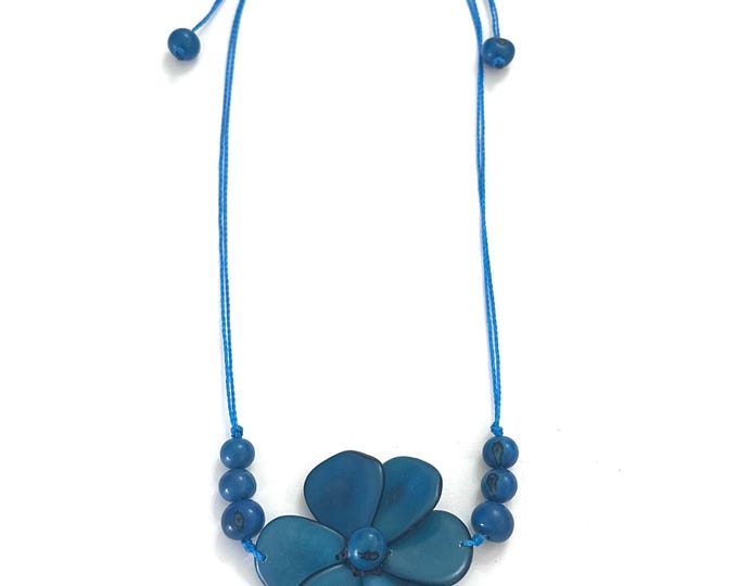 Adjustable Tagua Nut Flower Pendant Necklace, Eco Fashion, Eco Friendly, Boho Jewelry