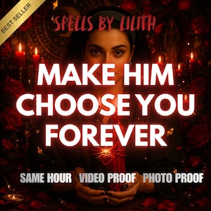 Może przedstawiać: Grafika cyfrowa z tekstem SPELLS BY LILITH, MAKE HIM CHOOSE YOU FOREVER oraz SAME HOUR VIDEO PROOF PHOTO PROOF. Obraz przedstawia osobę trzymającą czerwoną świecę z symbolem serca, otoczoną czerwonymi różami i zapalonymi świecami.